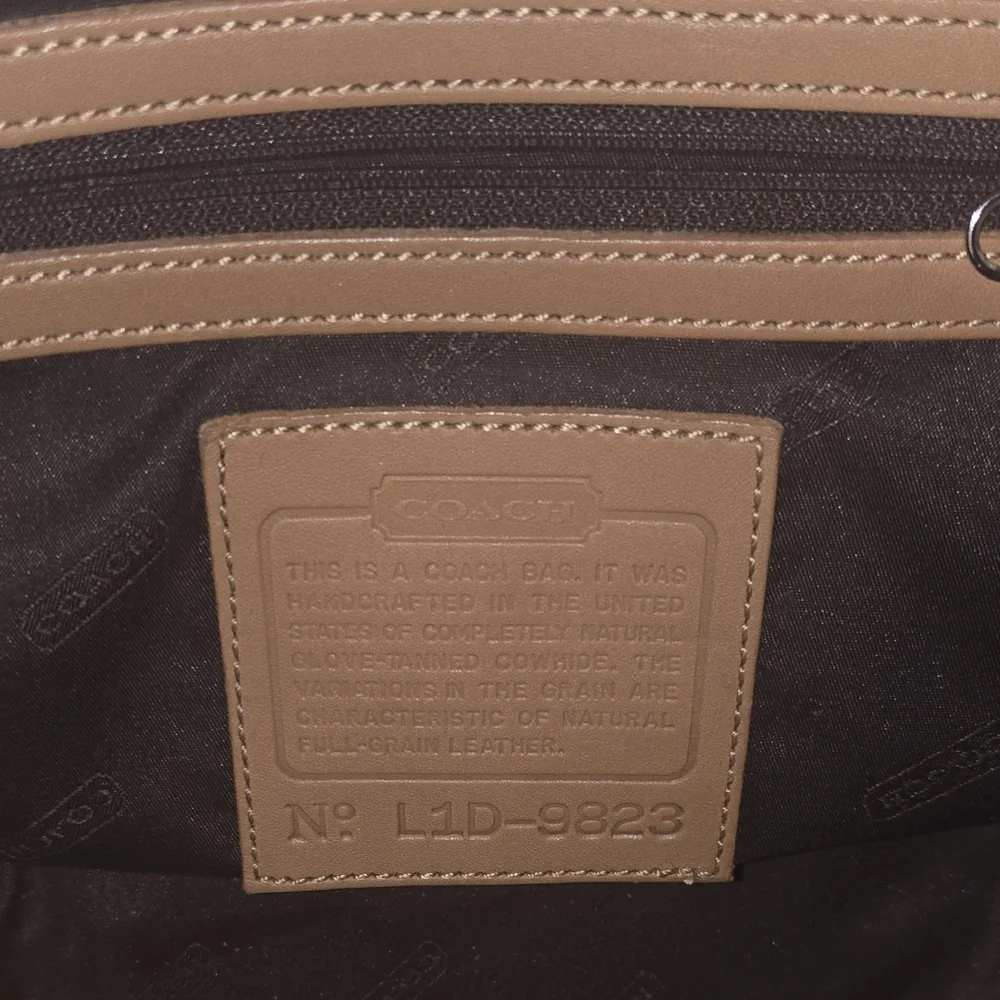 Vintage 2001 Coach Legacy West Hobo - Picture 8 of 8